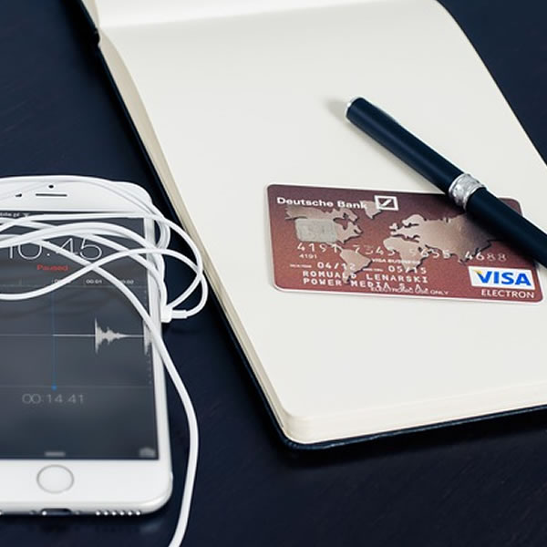 クレジットカードにVISAが登場しました